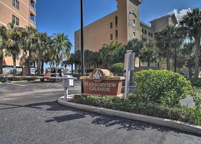 Walk To 8 Min Pool Hot Tub Bay View Clearwater Beach